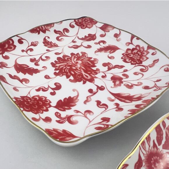 Williams Sonoma Marlo Thomas Floral Appetizer Plates SET OF 4 Toile Red White - Picture 10 of 12